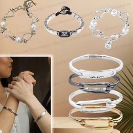 UNOde50 Bracelets de créateur à breloques en cristal gris pour femmes, chaîne cubaine, Couple multicouches pour hommes, Bracelet en cuir de haute qualité, bracelets pour mère, bijoux cadeau
