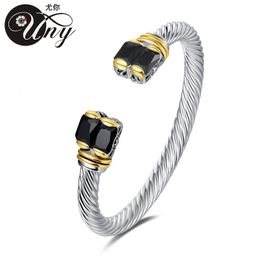 UNY Jewel Diseñador Inspirado Joyería Doble CZ Cable Alambre Brazalete Antiguo Elegante Hermoso Negro USD1240125