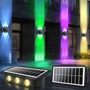 Vers le haut vers le bas la lumière solaire de jardin 4 6 8 LED RVB changeant de couleur les lumières solaires de lavage de mur