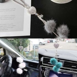 Update Fashion Diamond Car Accessorie Bling Haarbal Achteruitkijkspiegel Hanger Verjaardagscadeau Auto Decoraction Ornamenten