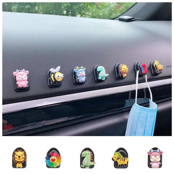 Améliorer la nouvelle voiture Mini Cartoon Crochets Hidden Decoration Clip Coup Migne Animal Auto Interior Organizer Holder Durable Coller Type Small Hook