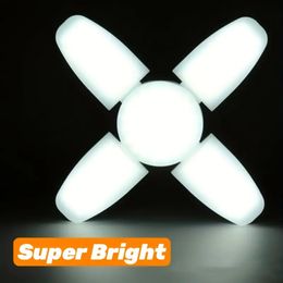 Améliorez votre garage avec 1 mini ampoule LED à pales de ventilateur – Plafonnier pliable avec 4 panneaux réglables 950/1400 lm E27 3000 K/6500 K.