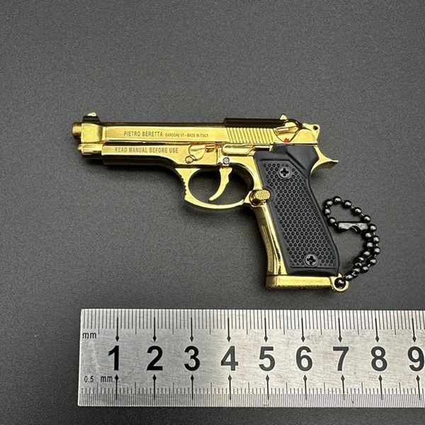 Versión actualizada 1: 3 Full Metal 92f Pistol Gun Modelo Pendants Pistol de pistola de aleación llavero Fidget juguete Mini llave de llave de pistola para hombres Husmed Boys Gift 070