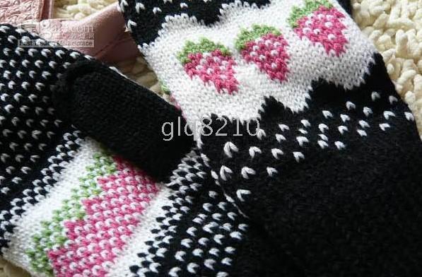 Xmas Cute Girls Thick Wool Gloves Strawberry Pattern Mittens 5 Color Women's Brand New 10pair/lot