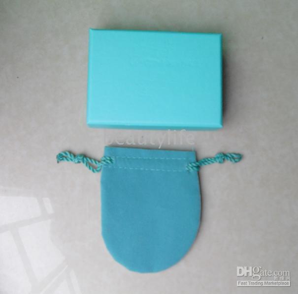 Fru 925 Halsband + Armband + Box + Cloth Bag Set 001