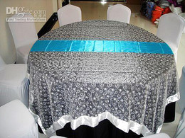 50pcs Lot 14 ''*108 '' Turquoise Blue Satin Table Runner na wesele, imprezę, hotel Użyj 232 kolorów do wyboru