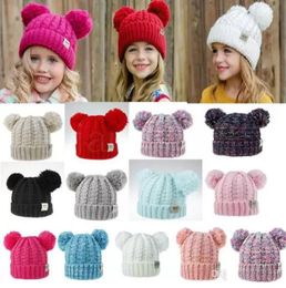 UPS KID Brei -haakverhutten Hoed Girls Soft Double Balls Winter Warm Hat 13 kleuren Outdoor Baby Pompom Ski Caps XCAWEFY3537 GC11241875163
