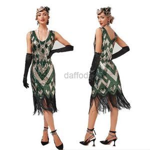 Robes sexy urbaines 2022 Nouveau design Femmes 1920S Vintage Big V-Neck Flapper Fringe Fringe Beded Great Gatsby Party Cocktail Robe plus taille S-3XL 240410