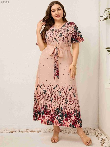 Vestidos sexy urbanos 2023 para mujer Verano con cuello en v Manga corta Esclavo Impreso Vestido de playa bohemio Curvado para mujer Tallas grandes Ropa para mujer Y240402