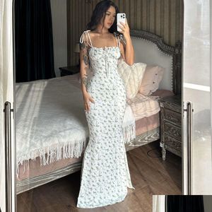 Urban sexy jurken 2024 Spring top verkopen Nieuwe kleine bloemhangband grote swing jurk dames slijt