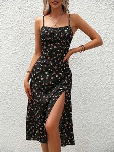 Robes sexy urbaines 2024 femmes à imprimé floral spaghetti bandoulière d'été robe de plage bohème imprime