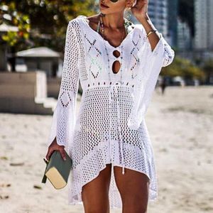 Urban Sexy Robes Plage Cover Up Crochet Tricoté Gland Évider Femmes Manches Évasées Sexy Robe De Plage Transparente Maillots De Bain Cover Up 230614