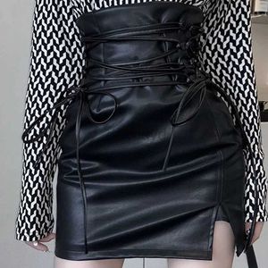 Urban sexy jurken Black lederen mini-rokken vrouwen gotische hoge taille slanke fit veter koker rok vrouwelijke sexy club rug zipper split tas heup rok 240403