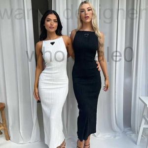 Urban Sexy Dresses Designer 2024 Zomer Nieuwe dameskleding Slim Fit -jurk met riem, modieuze mouwloze rok voelen 6lcn 3280