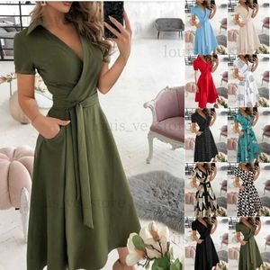 Robes sexy urbaines Bureau Lady Elegant Summer Courtette à manches courtes Femmes Femmes décontractées Collier Coll Robe Sexy V Neck Slim Solid Long Partyrobe T231202