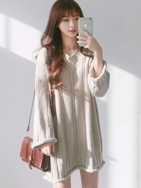 Robes sexy urbaines mini robe pull côtelée vêtements pour femmes robes d'hiver en vrac grande taille dames coréennes robe tricotée à col en V 231215