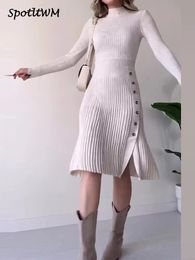 Stedelijke sexy jurken gewaad mi-longue en tricot plisse onregelier pour femme col roule elegant pull a manches longues robe de soiree 231206