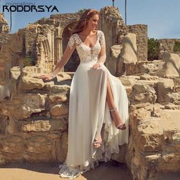 Robes sexy urbaines RODDRSYA robe de mariée classique à manches longues Illsuion dos robes de mariée fête en mousseline de soie côté fendu a-ligne appliques vestidos de novia yq240329