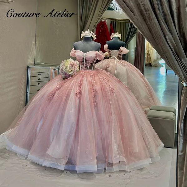 Robes sexy urbaines Voir à travers le corset Appliques de dentelle rose clair sur l'épaule Robes de Quinceanera pour les filles robe de bal douce 16 robes en 230927