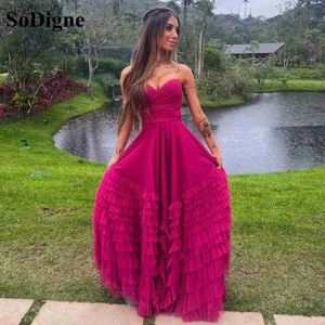 Vestidos sexy urbanos SoDigne fucsia formal 2023 Una línea de tul con gradas Vestidos de noche en capas Vestido de fiesta de boda plisado para mujer yq240329