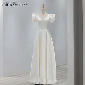 Stedelijke sexy jurken wit satijn bruiloft voor bruid elegante v-hals lange avondfeest gastfeest vrouwen jurk zomer 2023 formele vestidos yq240327