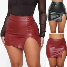 Robes sexy urbaines Femmes en cuir Night Clubwear Summer Summer Couleur pure Pu-Lather Zipper Sexy Hip Le cuir mini jupes FALDAS MUJER MODA 2022 240403