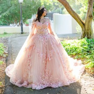 Beau blush rose 3d appliques florales longues robes de quinceanera manches capes à l'épaule en tulle robe de bal sheer fleurs corset sweet 16 robes vestidos xv anos