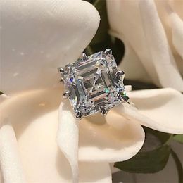 US Taille 6-10 Bijoux classiques Solitaire 925 Sterling Silver Asscher Cut Topaze blanche CZ Diamant Pierres précieuses Femmes Alliance Bague Cadeau