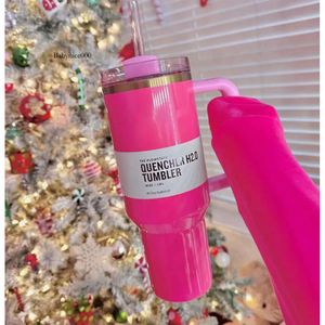 US Stock Pink Parade 40oz Quencher H2.0 Camping Travel Car Tobe en acier inoxydable avec poignée en silicone Tasses d'or en chocolat