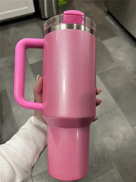 Gobelets roses co-marqués en stock américain Cosmo Winter Pink Shimmery EDITION LIMITÉE Tasse de 40 oz Tasses de 40 oz Bouteille d'eau Cadeau de Saint Valentin Pink Parade b0131