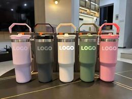 Stock américain avec logo Bouteilles d'eau 20oz 30oz Tasses Conservation de la chaleur Gobelets en acier inoxydable extérieur Grande capacité Voyage CarMugs Réutilisable Leakproof Flip Cup G1115