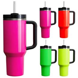 Entrepôt américain 40oz gobelet réutilisable peinture fluorescente gobelers avec poignée et paille en acier inoxydable tasse de voyage de voyage bricolage