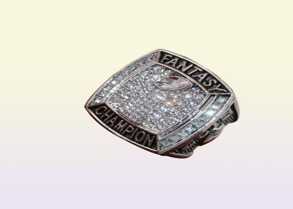 USA Taille 8 à 14 Factory Wholesale Prix 2019 Silver Fantasy Football Ship Ring avec boîte d'affichage en bois pour les fans 6851011