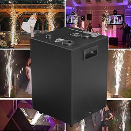 VS VOORRAAD 600 W Spark Effect Machine zonder rook Veilig met handen voor bruiloften Koude vonkmachine voor bruiloftsclubfeest