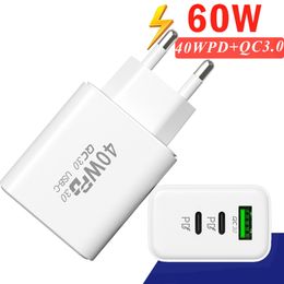 USB C Charger 60W Snel opladen Mobiele telefoonlader voor iPhone 14 Pro Xiaomi Huawei Samsung 3Ports Wall Charger QC3.0