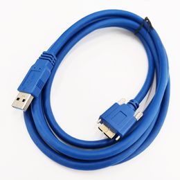 USB3.0-A Type mâle à micro Micro USB 3.0 B Câble mâle avec des vis de panneau de montage pour disque dur mobile environ 1,8 m / 2pcs