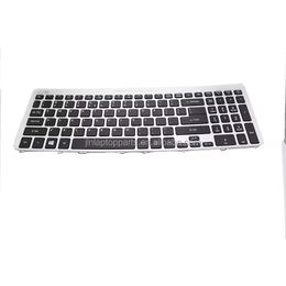 Utilisé un clavier de disposition américain avec rétro-éclairage pour la série Acer Aspire V5-571