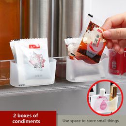 Colgador de almacenamiento útil para artículos de cocina, caja de almacenamiento de salsa para refrigerador, contenedor para ahorro de espacio, cocina