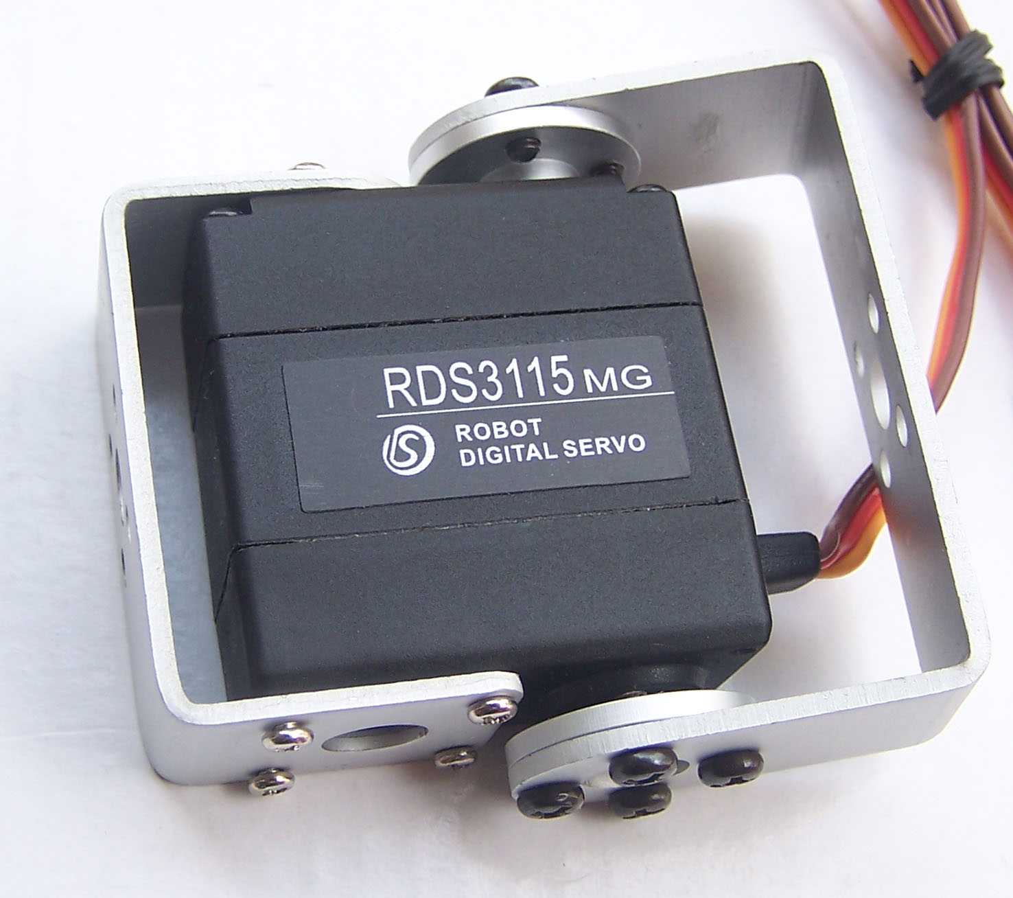 servo mobil rc