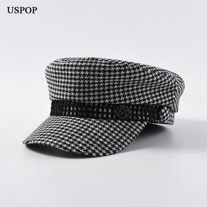 USPOP 2019 automne hiver femmes vintage gavroche mode métal lettre M militaire plat haut plaid visière casquettes Y200102