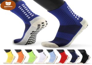 Uss stock Men039s chaussettes de football antidérapantes chaussettes longues athlétiques chaussettes de sport absorbantes pour basket-ball football volley-ball Run1833563