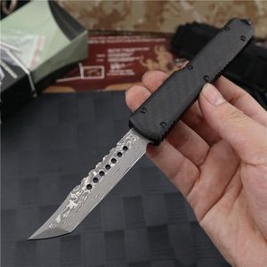 UT-Combat UT88 Attacker Auto Cuchillos Damasco Hoja Mango de fibra de carbono Campamento de caza táctica Autodefensa Rescate Cuchillo de bolsillo Herramientas EDC