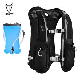 Uto Trail Running Backpack 5L Ultra Lightweight Hydration Vest met 1,5L waterblaas voor fietsmarathon wandelen 240517