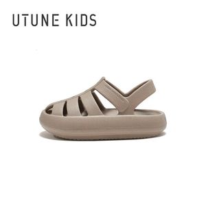 Utune Romeinse sandalen voor jongens meisjes zomer kinderen strandschoenen kinderen 4 ~ 12y niet-slip buiten slippers ademende eva soft 240508
