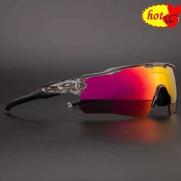 UV400 Cycling Sunglasses 3 Lenses Cycling Eyewear Sports Outdoor Grasses Bike Goggles Polarisé avec Case for Men Women Oo9463 766