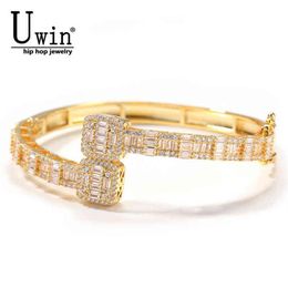 Uwin Baguette CZ Bracelets Mens Bangles Iced Out CZ Gold Silver Color Luxury Box Clasp Drop 220210268R