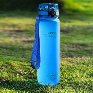 UZSPACE Botella de agua deportiva 500 / 1000ML Coctelera portátil a prueba de fugas para exteriores My Bottle Tritan Plastic Eco-Friendly Drinkware BPA Free 210913