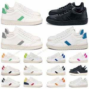 V-10 Baskets Femmes Chaussures Designer Hommes Mocassins Vert Daim Cuir V Sneaker Triple Noir Et Blanc Bleu Ciel Or Marron Urca Baskets De Sport En Plein Air Campo Shoe dhgate