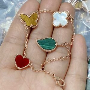 Pulsera en V Versión alta Flor de la suerte Pulsera de mariposa de doble cara Oro rosa de 18 quilates Amor Acero de titanio Pulsera de cuatro flores con trébol de cuatro hojas