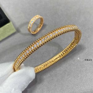 V Pulsera V-oro de una sola hilera pulsera de diamantes completa para mujer edición estrecha conjunto de mano de alta gama pulsera de moda exquisitos accesorios de moda